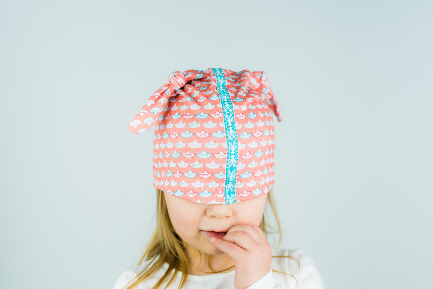 MiniMop knotted hat