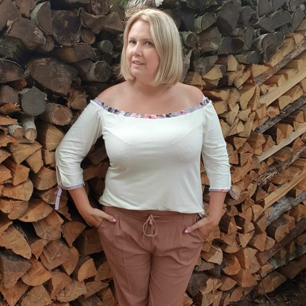 Damen Shirt CARMEN
