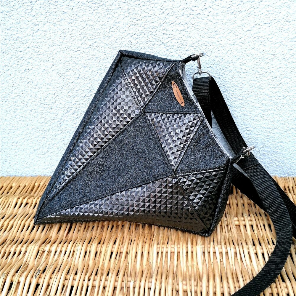 Umhängetasche DIAMOFUXBAG (2 Größen & Varianten)