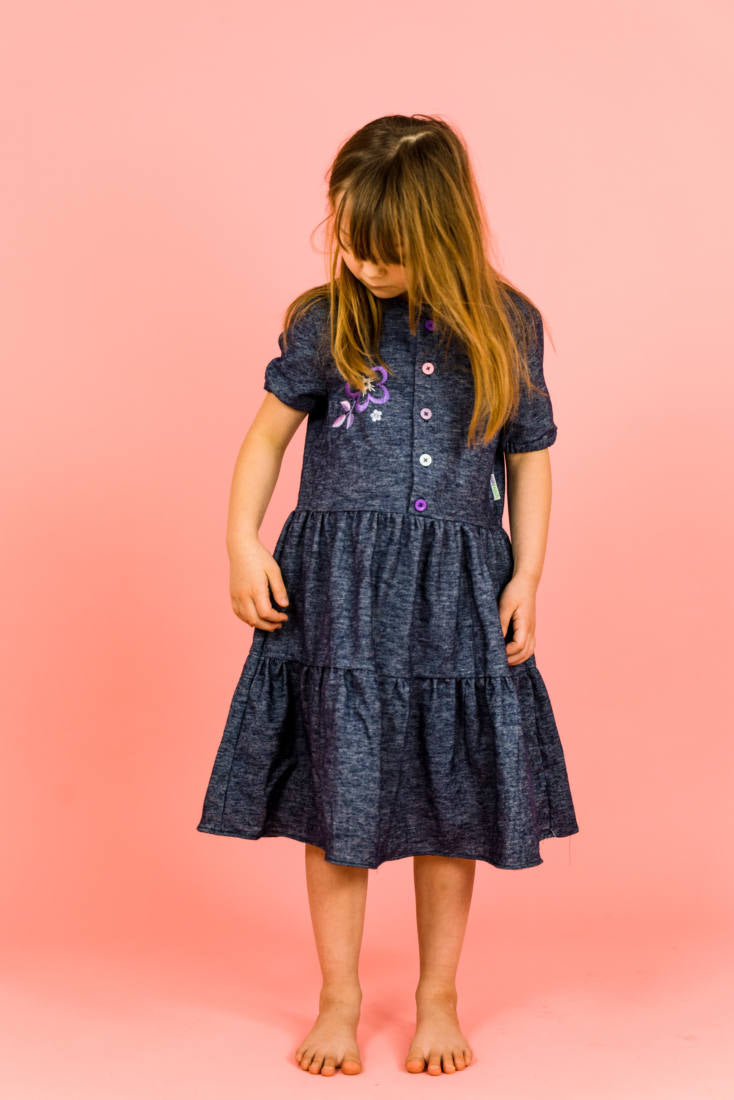 210219 Sophia Shooting Kinder Kleid LANGKAH 001