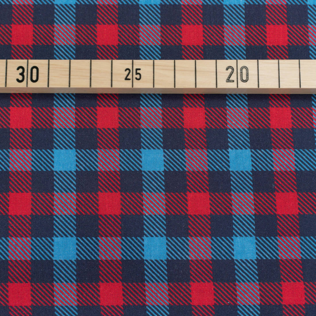 211113 Bunte Stoffe kaufen 2048px 049