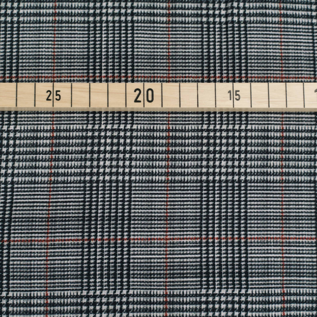 211113 Bunte Stoffe kaufen 2048px 065