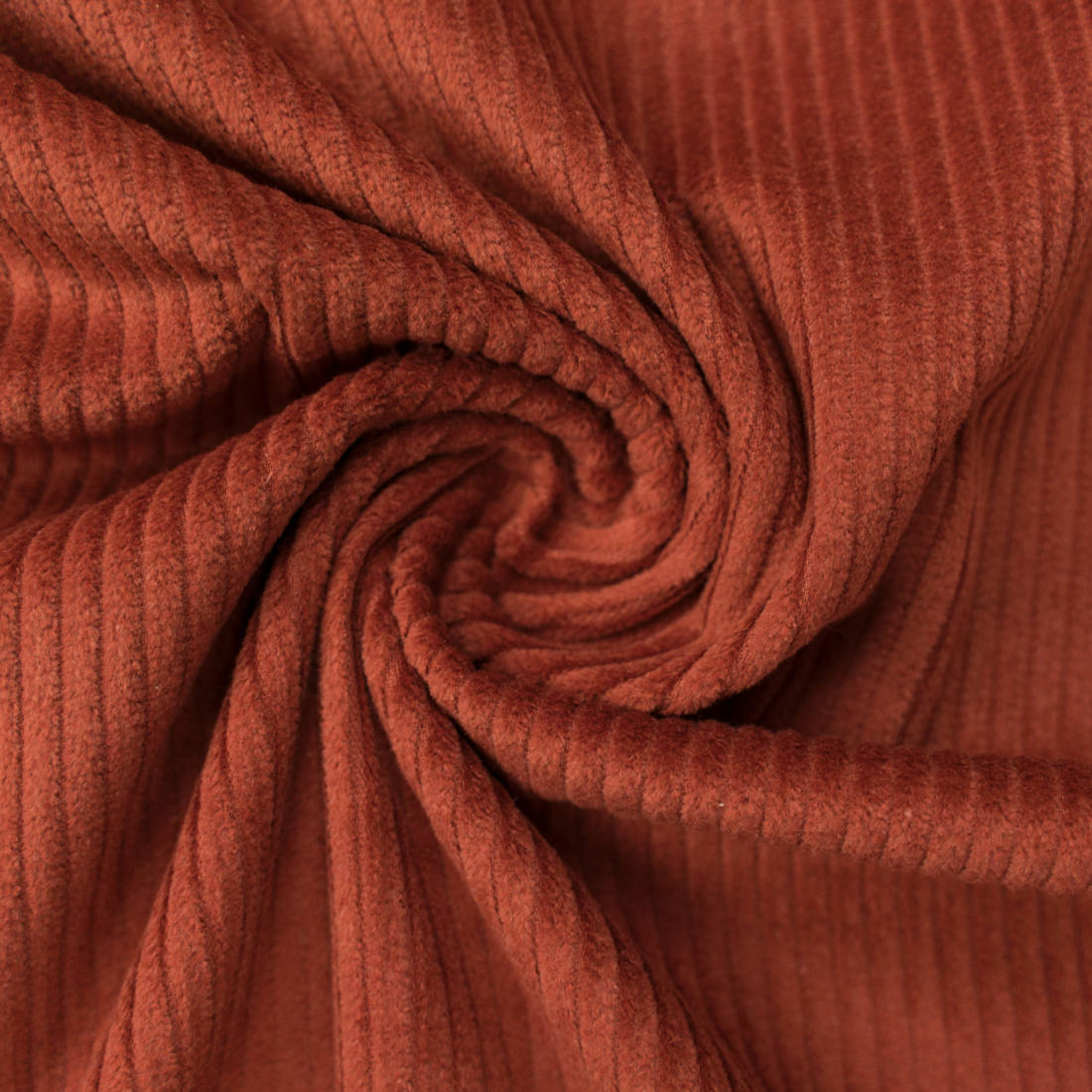 221014 Rollkragen Pulli PERAN 006 2048px