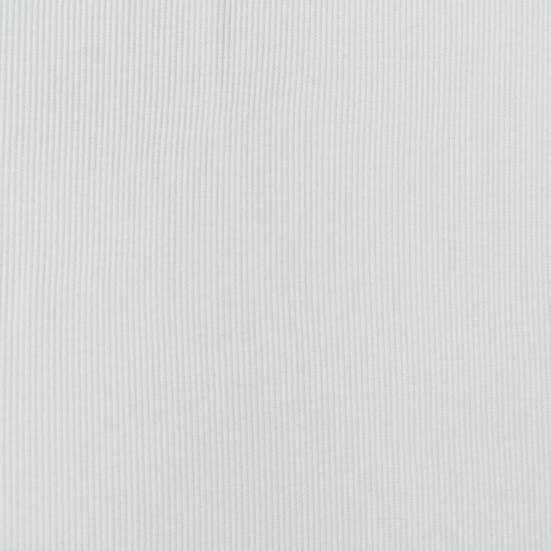 221014 Rollkragen Pulli PERAN 014 2048px