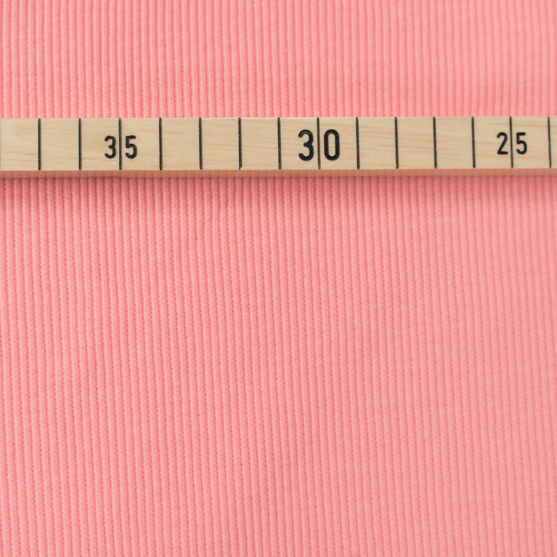 221014 Rollkragen Pulli PERAN 034 2048px