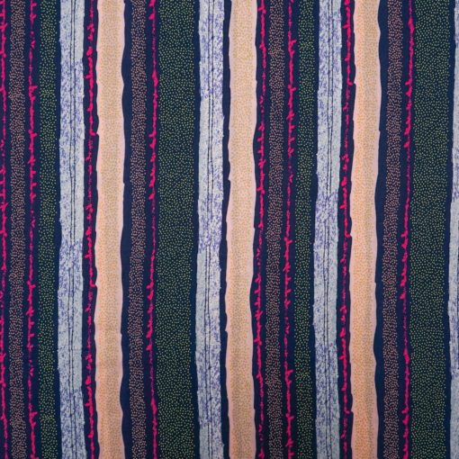 31104001-Rayon-Streifen-Art-District-Fusion-Art-Gallery-2-510×510