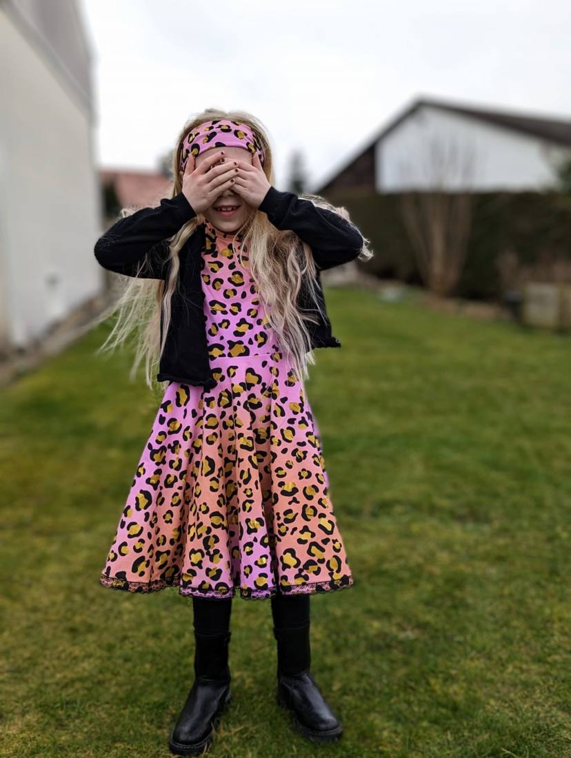 Kinder Kleid CEPAT