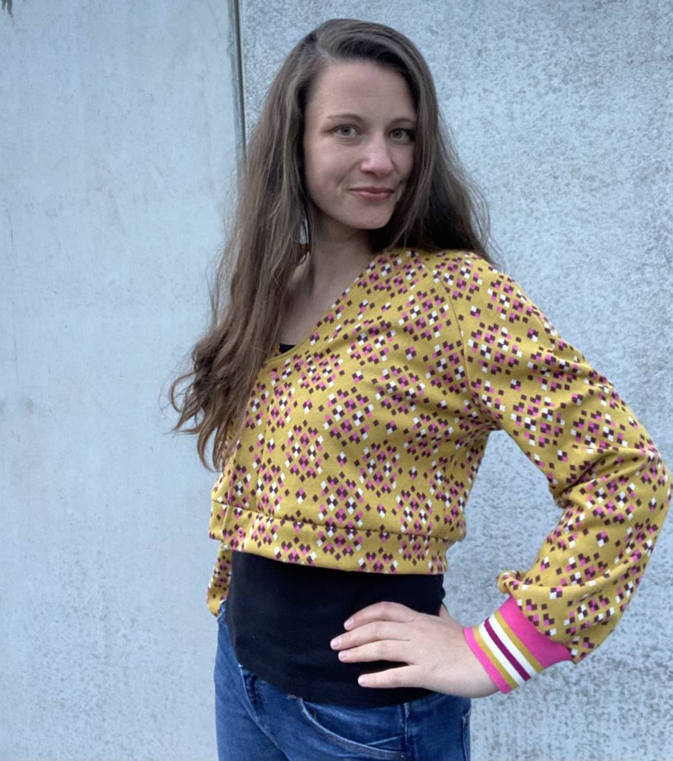 Strickjacke-JUJUR-4