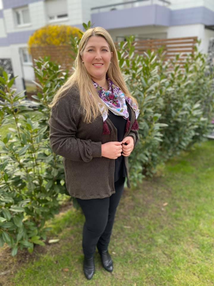 Strickjacke-JUJUR-53