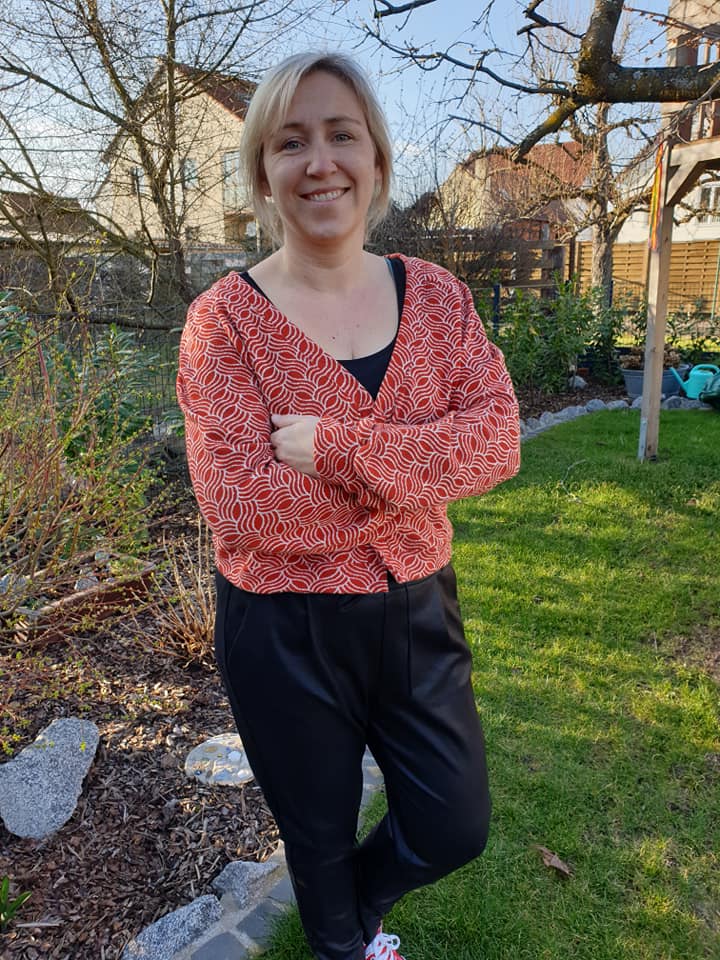 Strickjacke-JUJUR-64