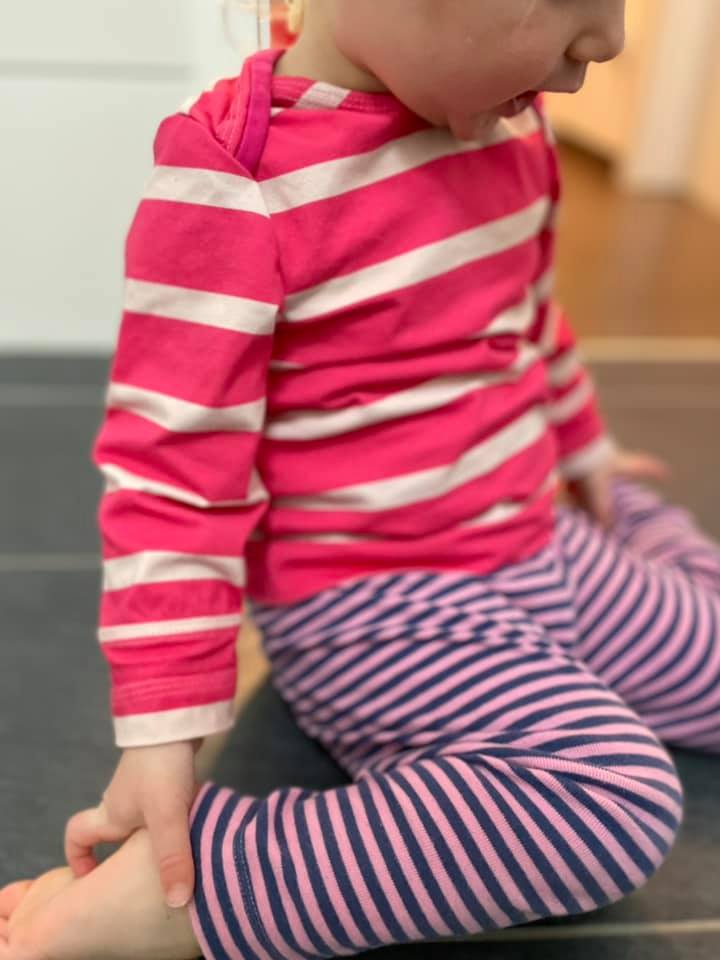 babyshirt-naehen-amerikanischer-Ausschnitt-1