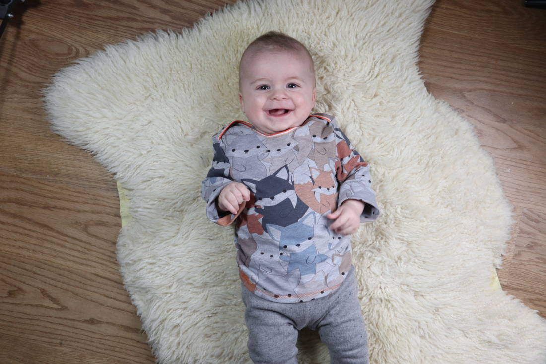 babyshirt-naehen-amerikanischer-Ausschnitt-28