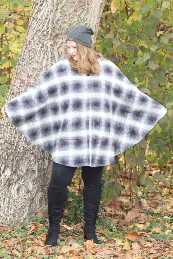 poncho naehen 13