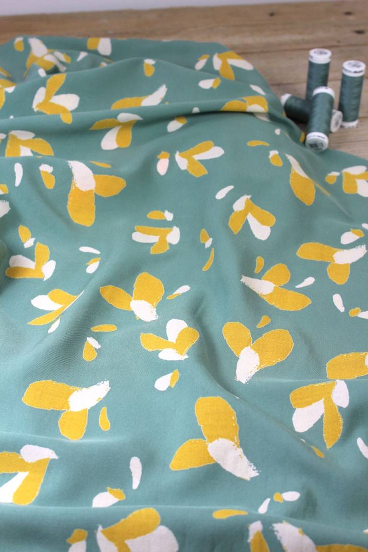 tissu-petali-vert-sauge-popeline